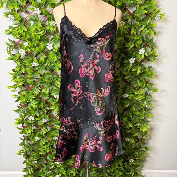 Vintage Delicates Women's Slip Dress - Picture 1 of 4